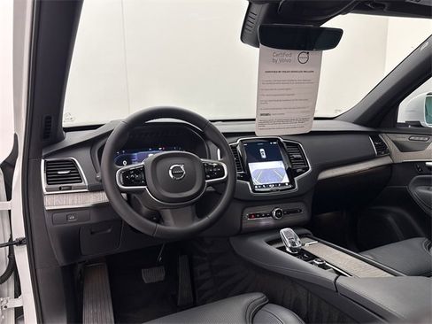 Certified 2023 Volvo XC90 B6 Ultimate w/ Protection Package Premier image 27