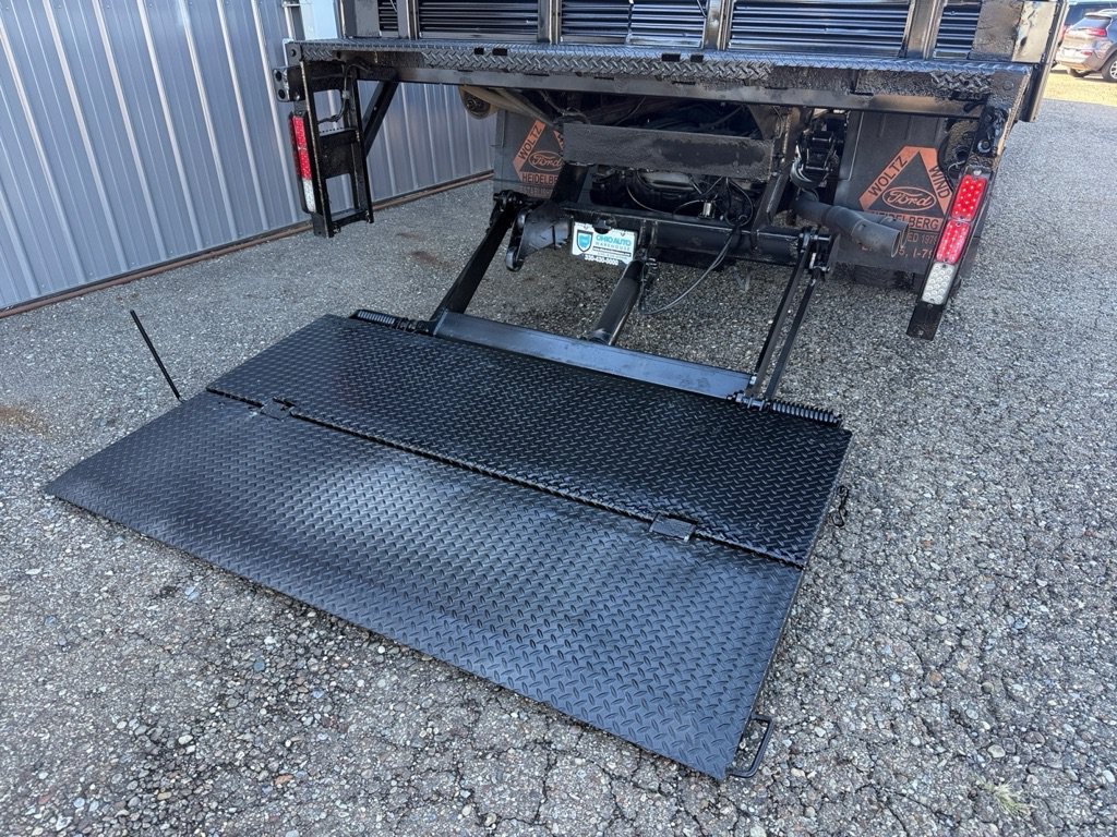 Used 2016 Ford F450 XL w/ Power Equipment Group RWD image 23