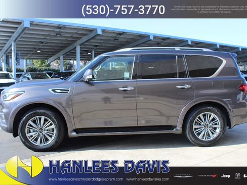 Used 2024 INFINITI QX80 Luxe AWD/4WD image 2