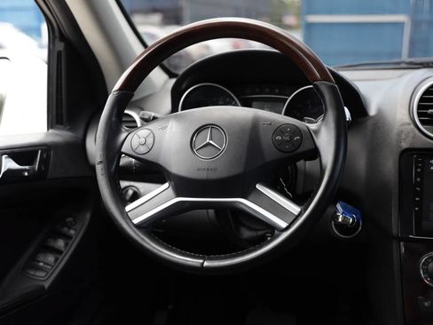 Used 2011 Mercedes-Benz ML 350 4MATIC image 28