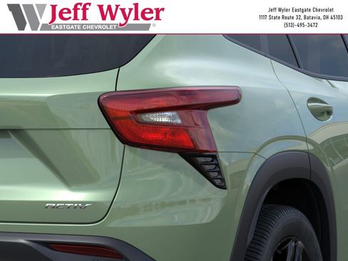 New 2026 Chevrolet Trax ACTIV w/ Driver Confidence Package FWD image 12