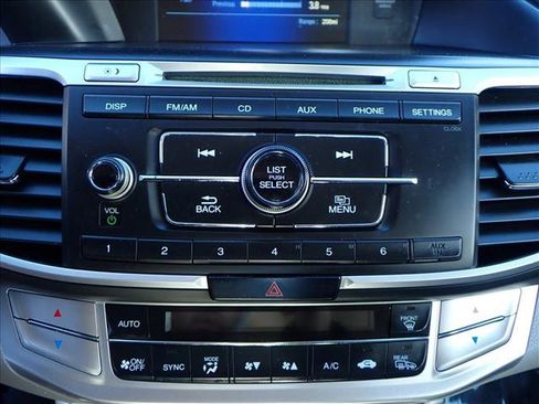 Used 2015 Honda Accord EX image 18