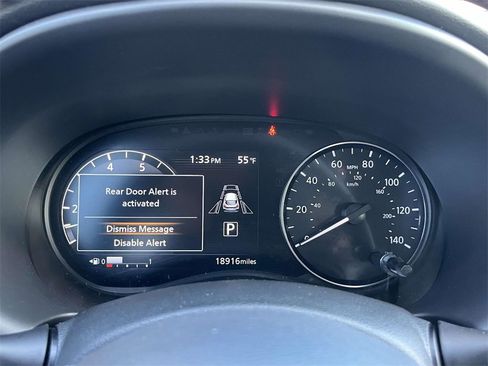 Used 2023 Nissan Kicks SR image 19