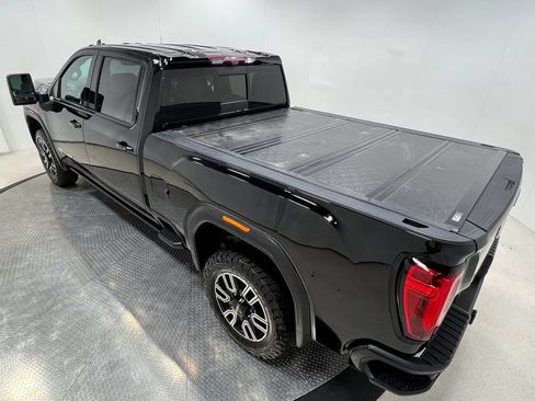 Used 2021 GMC Sierra 2500 AT4 w/ AT4 Premium Plus Package AWD/4WD image 30