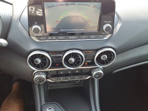 Used 2024 Nissan Sentra S FWD image 15