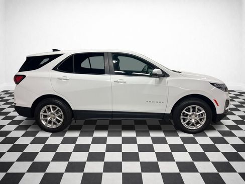 Certified 2024 Chevrolet Equinox LT AWD/4WD image 2