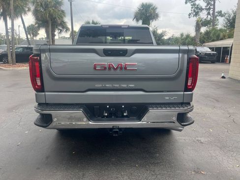 Used 2025 GMC Sierra 1500 SLT w/ SLT Premium Plus Package AWD/4WD image 4