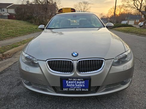 Used 2009 BMW 335i Convertible RWD image 9