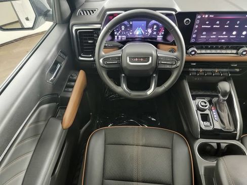 Used 2024 GMC Canyon AT4 w/ Canyon Safety Plus Package AWD/4WD image 24