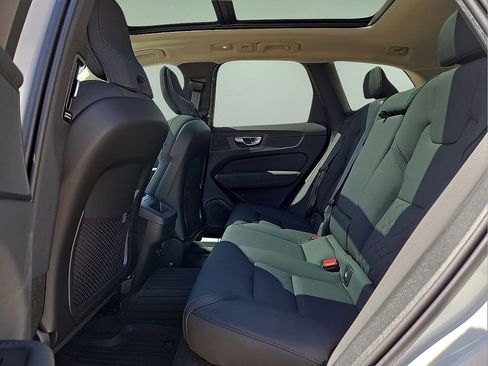 New 2026 Volvo XC60 B5 Core w/ Protection Package Premier AWD/4WD image 15