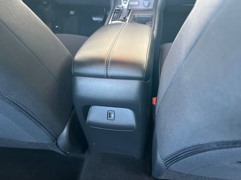 Certified 2023 Nissan Sentra SV FWD image 18