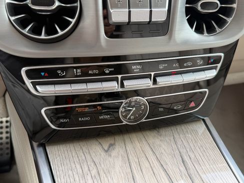 Used 2021 Mercedes-Benz G 550 image 31