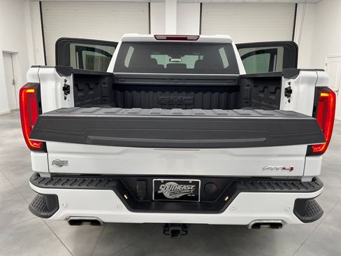 Used 2025 GMC Sierra 1500 AT4 AWD/4WD image 38