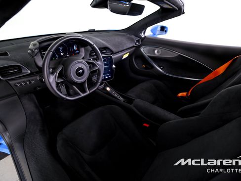 New 2025 McLaren Artura Spider image 14