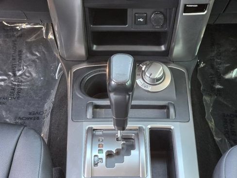 Used 2022 Toyota 4Runner TRD Sport AWD/4WD image 29