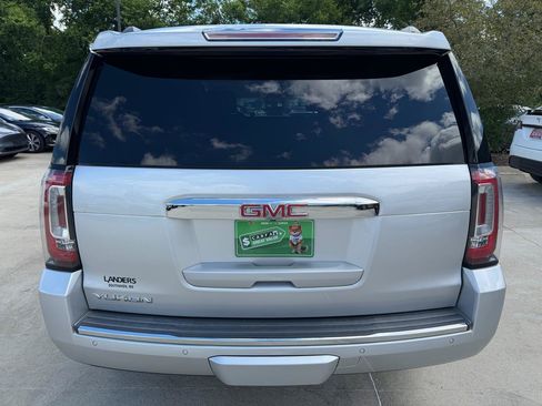 Used 2018 GMC Yukon Denali w/ Open Road Package AWD/4WD image 5