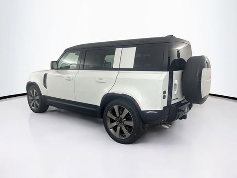 New 2026 Land Rover Defender 110 V8 image 6