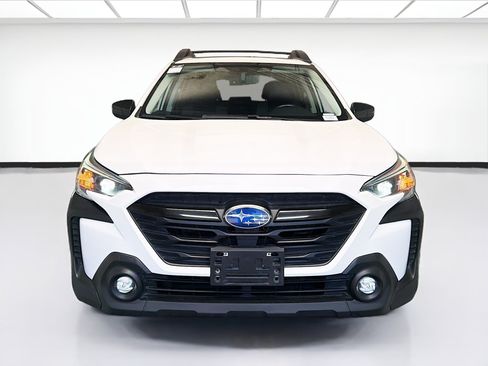 Used 2023 Subaru Outback Onyx Edition AWD/4WD image 2