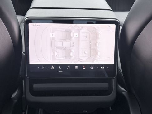 Used 2024 Tesla Model 3 Standard Range RWD image 47