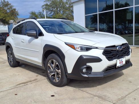 Certified 2024 Subaru Crosstrek 2.0i Premium image 2