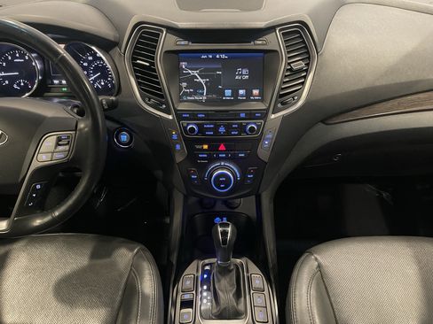 Used 2017 Hyundai Santa Fe Sport w/ 2.0T Ultimate Tech Package 05 AWD/4WD image 17