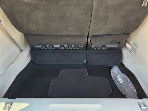 Used 2020 Chrysler Pacifica Limited image 34