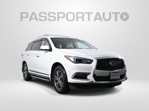 Used 2018 INFINITI QX60 Luxe w/ Premium Plus Package AWD/4WD image 3