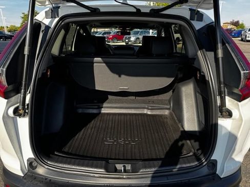 Used 2020 Honda CR-V Touring image 10