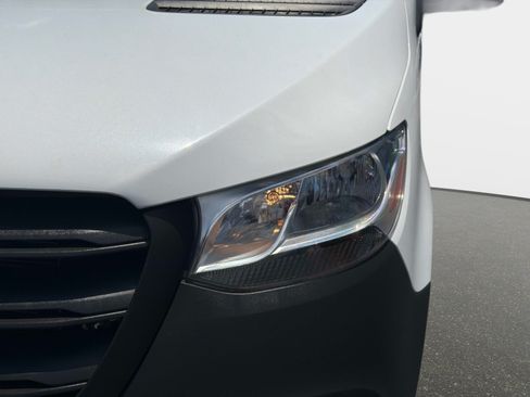 Certified 2023 Mercedes-Benz Sprinter 2500 image 9