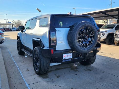 New 2026 GMC Hummer EV SUV image 5