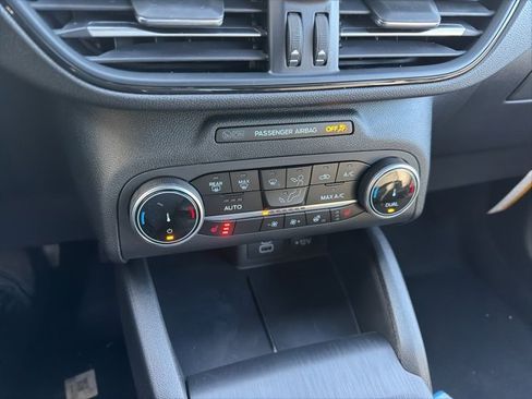 New 2026 Ford Escape ST-Line w/ Cold Weather Package image 16