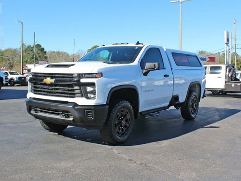 Used 2024 Chevrolet Silverado 2500 W/T w/ WT Convenience Package image 10