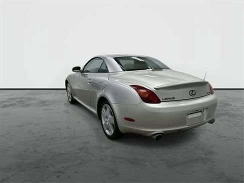 Used 2002 Lexus SC 430 Convertible image 2
