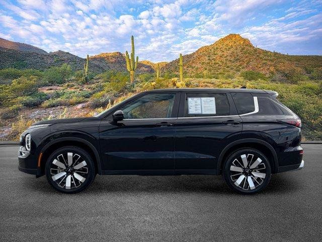 Used 2025 Mitsubishi Outlander SE FWD image 7