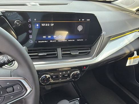 New 2026 Chevrolet Trax LT w/ Driver Confidence Package image 23