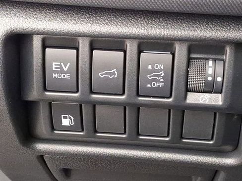 Used 2025 Subaru Forester Touring w/ Touring Package image 26