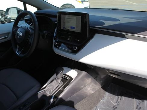 Certified 2026 Toyota Corolla SE FWD image 22