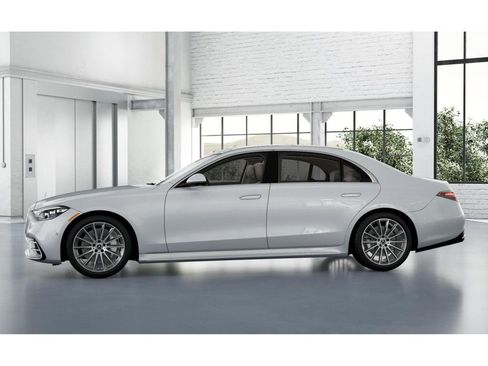 New 2025 Mercedes-Benz S 580 4MATIC Sedan image 35