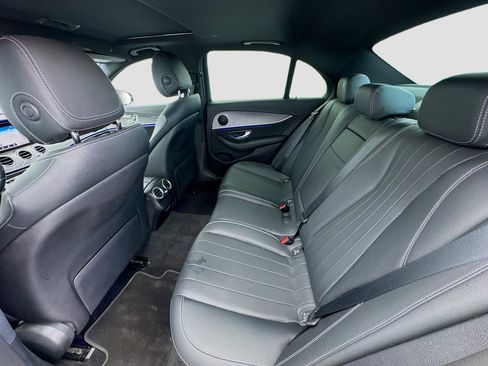 Used 2021 Mercedes-Benz E 350 Sedan image 16