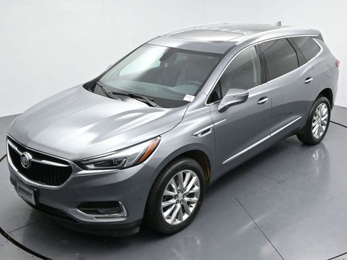 Used 2021 Buick Enclave Essence w/ Sound and Sites Package image 37