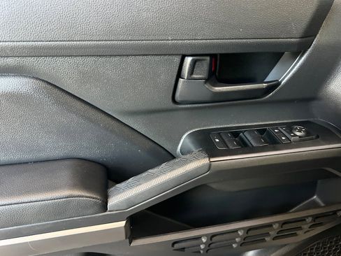 Used 2025 Toyota Tacoma SR5 image 11