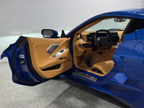 Used 2020 Chevrolet Corvette Stingray Premium Cpe w/ 3LT Preferred Equipment Group RWD image 12
