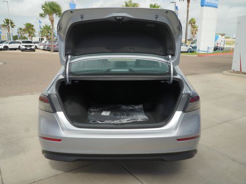 New 2026 Honda Accord SE image 7