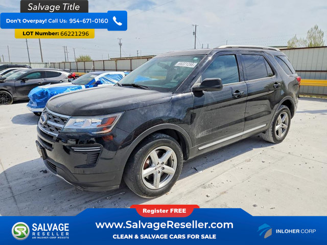 Used 2018 Ford Explorer XLT FWD image 1