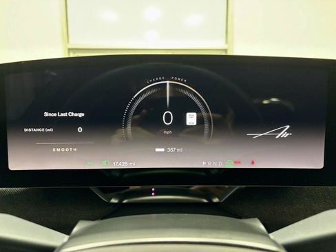 Used 2024 Lucid Air Touring AWD/4WD image 28