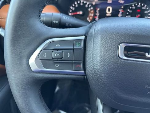 Used 2024 Jeep Compass Limited image 21