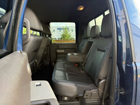 Used 2011 Ford F250 Lariat w/ Lariat Ultimate Pkg AWD/4WD image 20