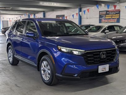 Used 2025 Honda CR-V LX