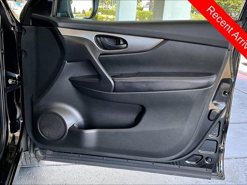 Used 2019 Nissan Rogue Sport S FWD image 28