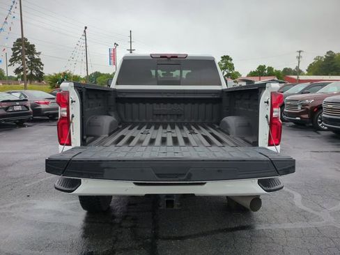 Used 2023 Chevrolet Silverado 2500 High Country AWD/4WD image 24